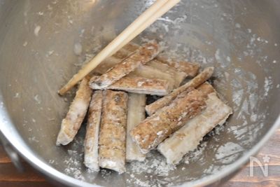 カリカリごぼうの甘辛にんにく醤油焼き 冷凍 作り置き By 鈴木美鈴 レシピサイト Nadia ナディア プロの料理家のおいしいレシピ