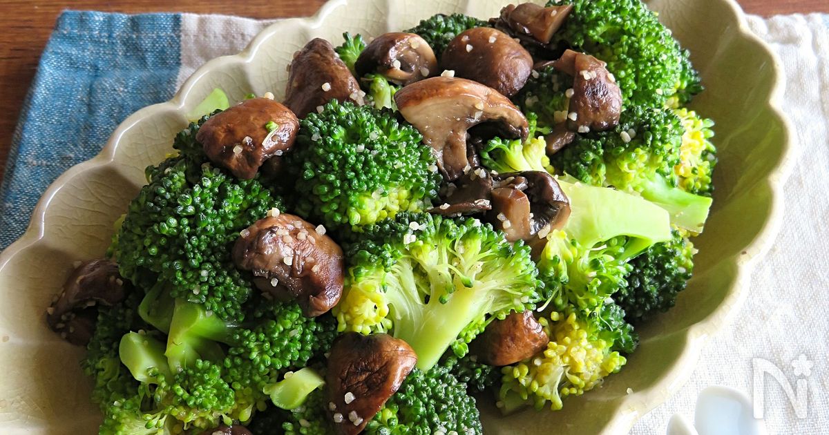 ブロッコリーとマッシュルームのガーリックソテー レシピサイトNadia