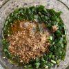 万能だれ『やみつきニラ醤油』ご飯のお供♡アレンジも可能♪の工程1