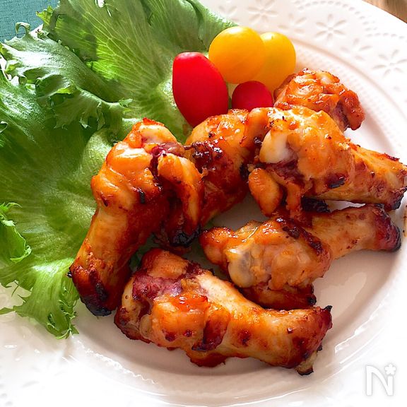 ポリ袋で簡単・調味料一律大さじ1♡手羽元の韓国風オーブン焼き