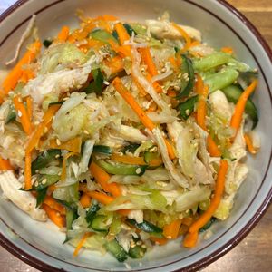 くだもの大好き🧡の作ってみた!投稿(これは箸が止まらない！ささみ入り和風サラダ♪)