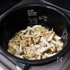『きのこたっぷり☆炊き込みご飯』秋の定番!炒めて美味しい♪の工程3