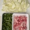豚とピーマンとキャベツの炒め物♩回鍋肉!包丁不要で本格中華の工程1