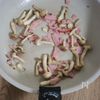 ワンパン15分♪ベーコンきのこのバター醤油パスタ♡別茹で不要の工程1