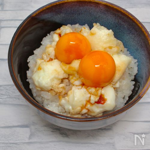 冷凍卵のふわふわバターしょうゆ丼