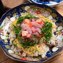 お手軽海鮮ちらし「金時豆のちらし寿司風のっけ釜飯」