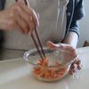 あと一品に！レンジで簡単【にんじんとツナの和風サラダ】の工程5