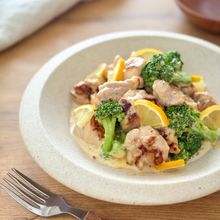 【エビマヨ超え】鶏ももとブロッコリーのハニーレモンマヨ