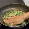 【爆食ストップ】ほうれん草ガレットの工程3