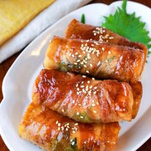 【厚揚げのしそチーズ豚バラ巻き 】しそ香る♬︎てりっと甘辛♡