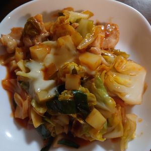 ﾆﾅﾐの作ってみた!投稿(辛くない♪家族みんなで楽しめる♡やみつきチーズタッカルビ)