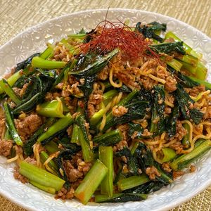 楽ラク手抜キッチン🐶🐾の作ってみた!投稿(後引くしび辛旨【麻辣焼きそば】)