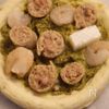 【業務スーパー】海鮮フランクジェノベーゼピザの工程2