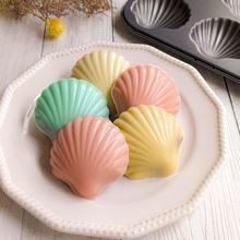 見た目もかわいい♡チョコがけマドレーヌ