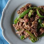 牛肉とピーマンの梅オイスター蒸し