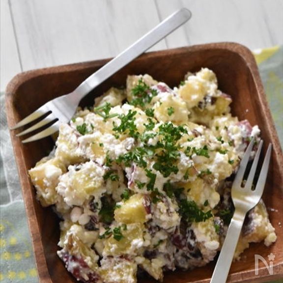 カッテージチーズとさつまいものデリ風サラダ