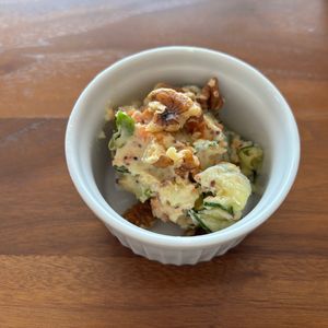 こむぎの作ってみた!投稿(蒸しにんじんがおいしいポテサラ)