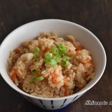 出汁要らず!はんぺんの炊き込みごはん