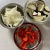 【 豚こまとなすの中華風カレー】驚きの美味しさ!簡単ワンパンの工程1