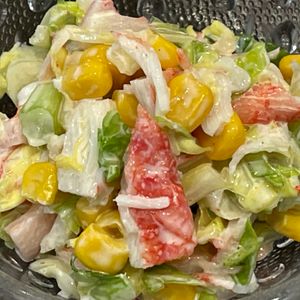 とーるじーじの作ってみた!投稿(カニカマ入りのコールスローサラダを極めたよ🤭✨)