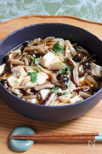 つるんとした口あたり【豆腐ときのこの煮物】あっさりヘルシー