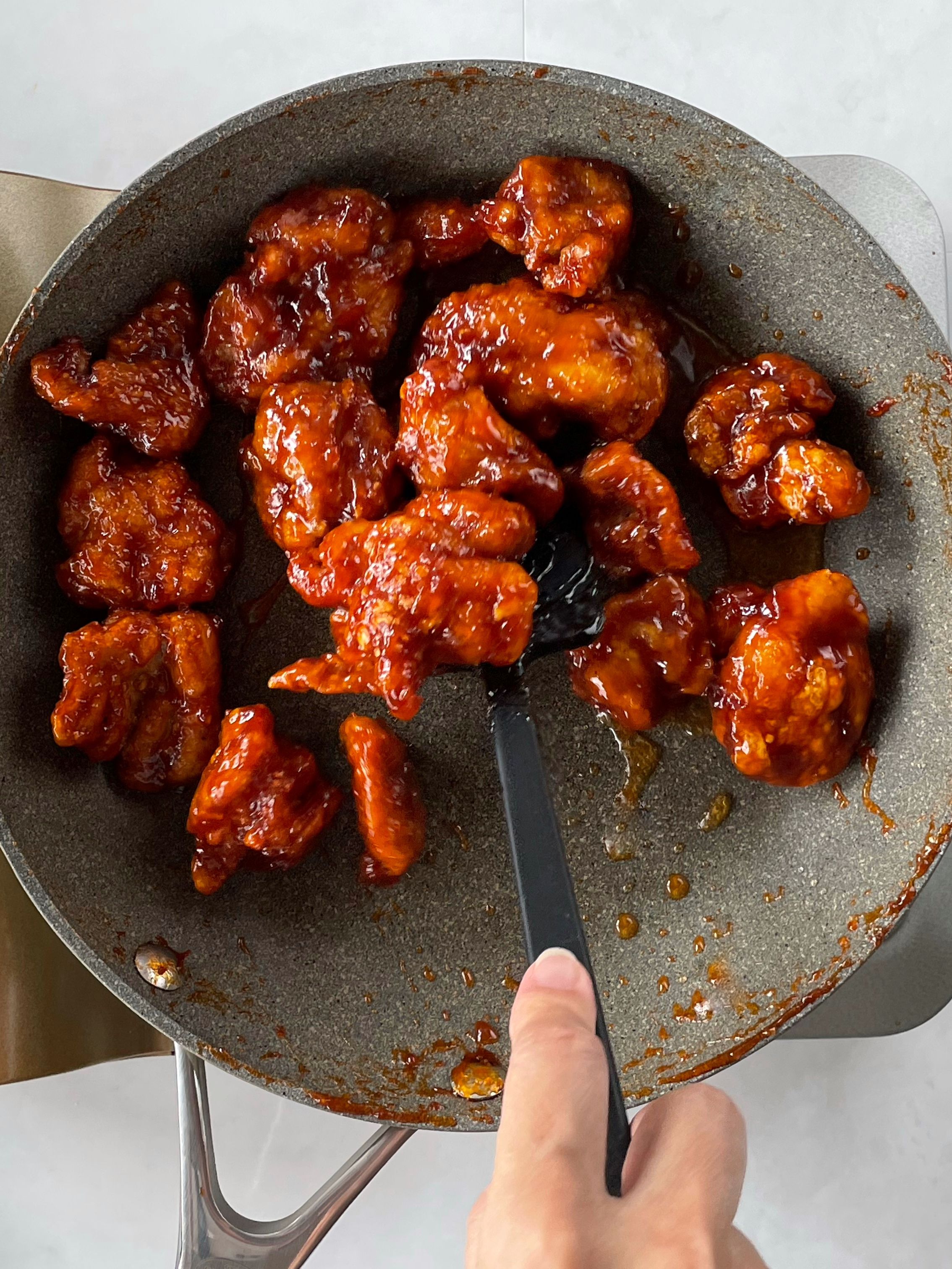 じゅわっと甘辛味が口に広がる【ヤンニョムチキン】 | レシピサイトNadia