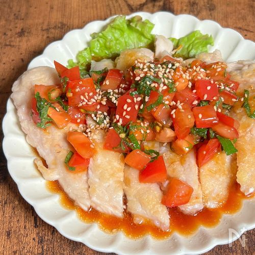 焼くだけ！鶏むね肉のさっぱりトマトソース