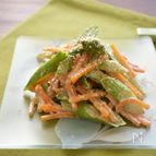 レンジで簡単♪アスパラと人参のゴママヨ和え