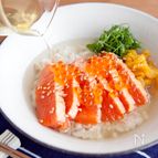 炙り漬けサーモンのだしかけごはん
