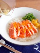 炙り漬けサーモンのだしかけごはん