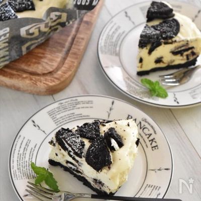 混ぜて冷やすだけ！焼かないオレオチーズケーキ