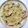 ふうかの作ってみた!投稿(行列の定食屋さんの🍚鶏ともやしのスタミナ甘辛みそ炒め🤩)