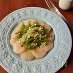 水菜とホタテのわさび醤油カルパッチョ