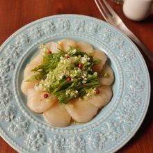 水菜とホタテのわさび醤油カルパッチョ