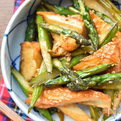 【材料2つ】5分de完成♡アスパラと竹輪のバター醤油炒め♡