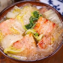 白菜にんにくベーコンの✨うまとろ和風コンソメ春雨スープ😋⭐