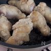 甘辛でやみつき♡鶏手羽元のカレー醤油ダレの工程1
