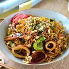 やみつき濃厚ソースのイカ焼きそば♪お弁当にも◎