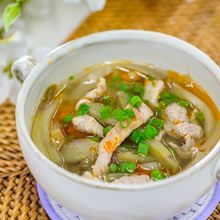榨菜肉絲湯～ザーサイと肉絲（ロースー：細切り肉）のスープ～