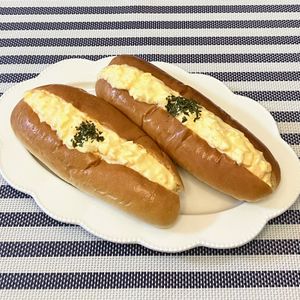 𝔂𝓾𝓶𝓲🍓の作ってみた!投稿(パン屋さん顔負け【たまごコッペッパン】)