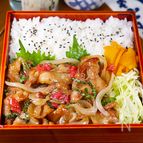 行列のお弁当屋さんの🍱さっぱり梅の豚の生姜焼き弁当🤩