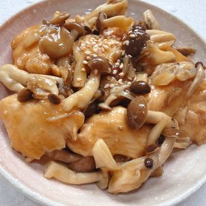 にっこりレストランの作ってみた!投稿(きのこ入り♩甘辛ガーリックチキンソテー)