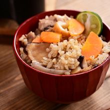 郷土飯アレンジ釜飯「徳島県 そば米汁風釜飯」
