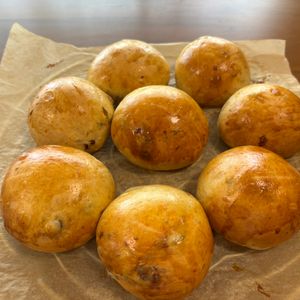 こむぎの作ってみた!投稿(冷めてもふわふわしっとり！レーズンパン)