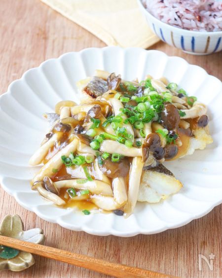 食欲そそる【たらのきのこたっぷり甘酢あんかけ】ワンパンで簡単