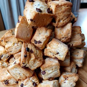 もゅなっぱの作ってみた!投稿(焼くまで10分！簡単チョコスコーン)