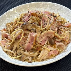 楽ラク手抜キッチン🐶🐾の作ってみた!投稿(ベーコンときのこの極みレンチンパスタ【レンチン一発】)