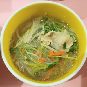 milkの作ってみた!投稿(ヘルシー＆栄養満点♪『豚バラと豆苗の具沢山♡はるさめスープ』)