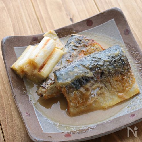 さばの味噌ミルク煮込み