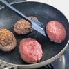 【玉ねぎなし!包丁なし!】肉汁たっぷりジューシーハンバーグの工程4